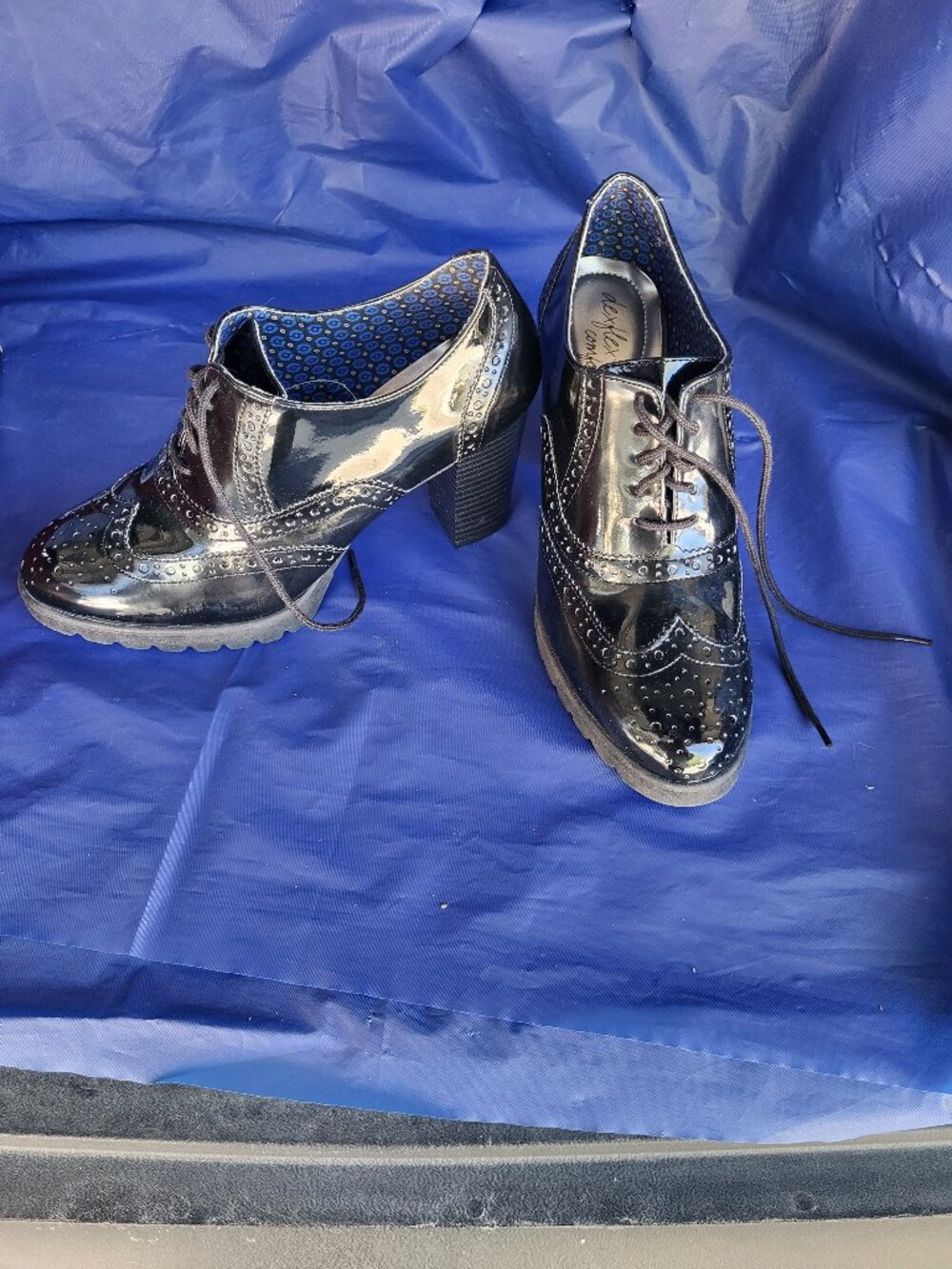 Patent Leather Stack Heel Oxford